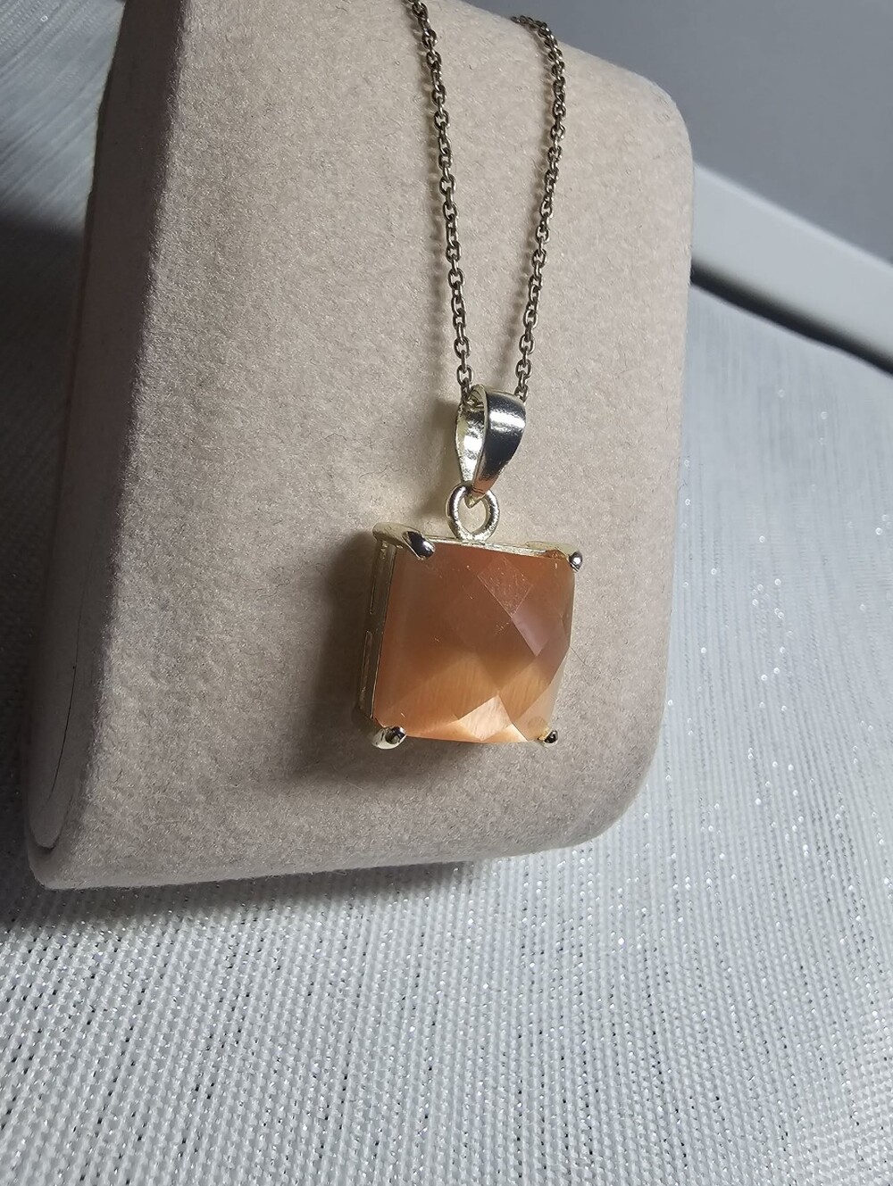 GTR .925 sterling Silver Orange Faceted lucet Pendant .925 Italy Silver Chain
